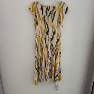 Classic Editions Yellow Abstract Print Sleeveless dress